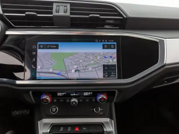 Q3 S line 35 TDI quattro MATRIX NAVI VIRTC