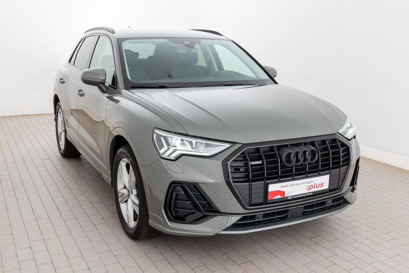 Q3 S line 35 TDI quattro MATRIX NAVI VIRTC