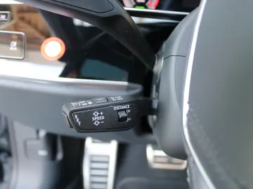 A8 L 60 TFSI e Lang S line  3xTV Pano B&O 170NP