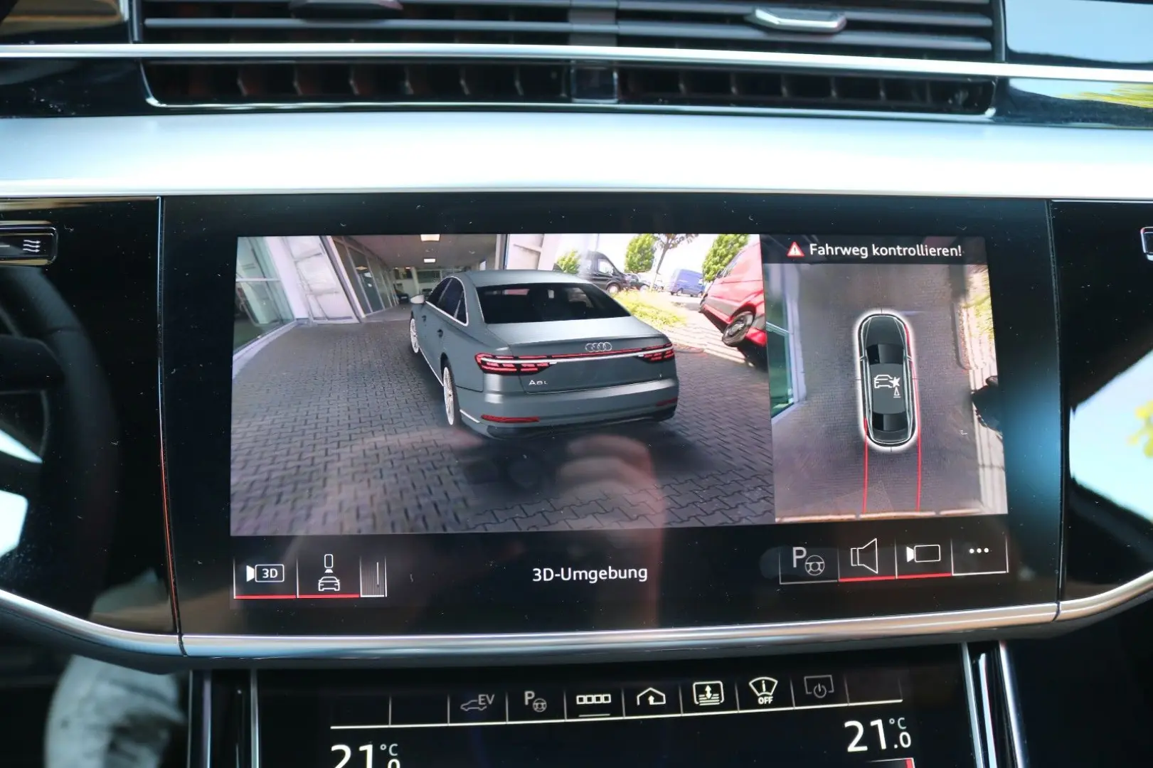 A8 L 60 TFSI e Lang S line  3xTV Pano B&O 170NP