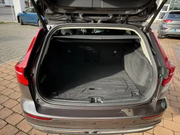V60 Kombi T6 Plus Bright Plug-In Hybrid AWD  Pan