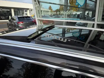 V60 Kombi T6 Plus Bright Plug-In Hybrid AWD  Pan