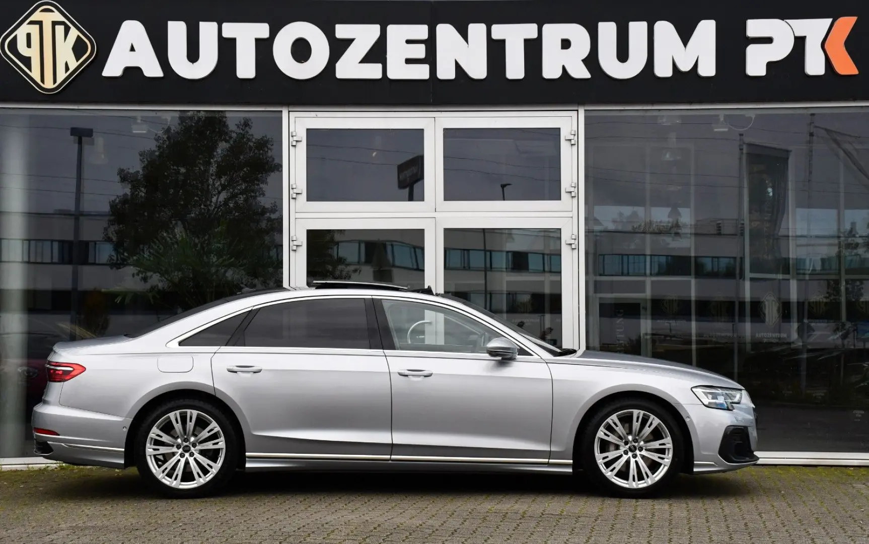 A8 50TDI Lang qu Exclusive Night.V B&O 3xTV Pano