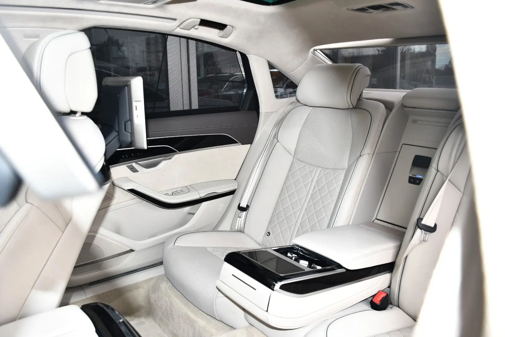 A8 50TDI Lang qu Exclusive Night.V B&O 3xTV Pano