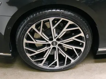 A8 L 60 TFSI quattro Lang UPE 186.778 - Fond Ein