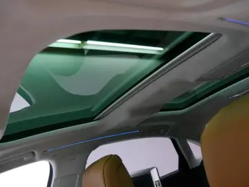 A8 L 60 TFSI quattro Lang UPE 186.778 - Fond Ein