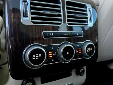 Land Rover Range Rover Vogue