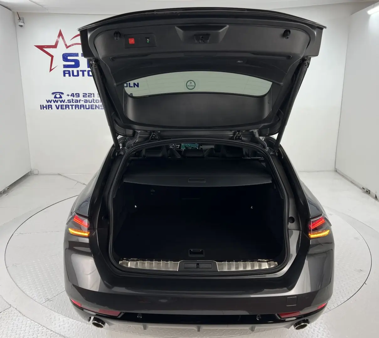 508 SW Hybrid 225 Allure 1 6-133KW NAVI TEMP E6e