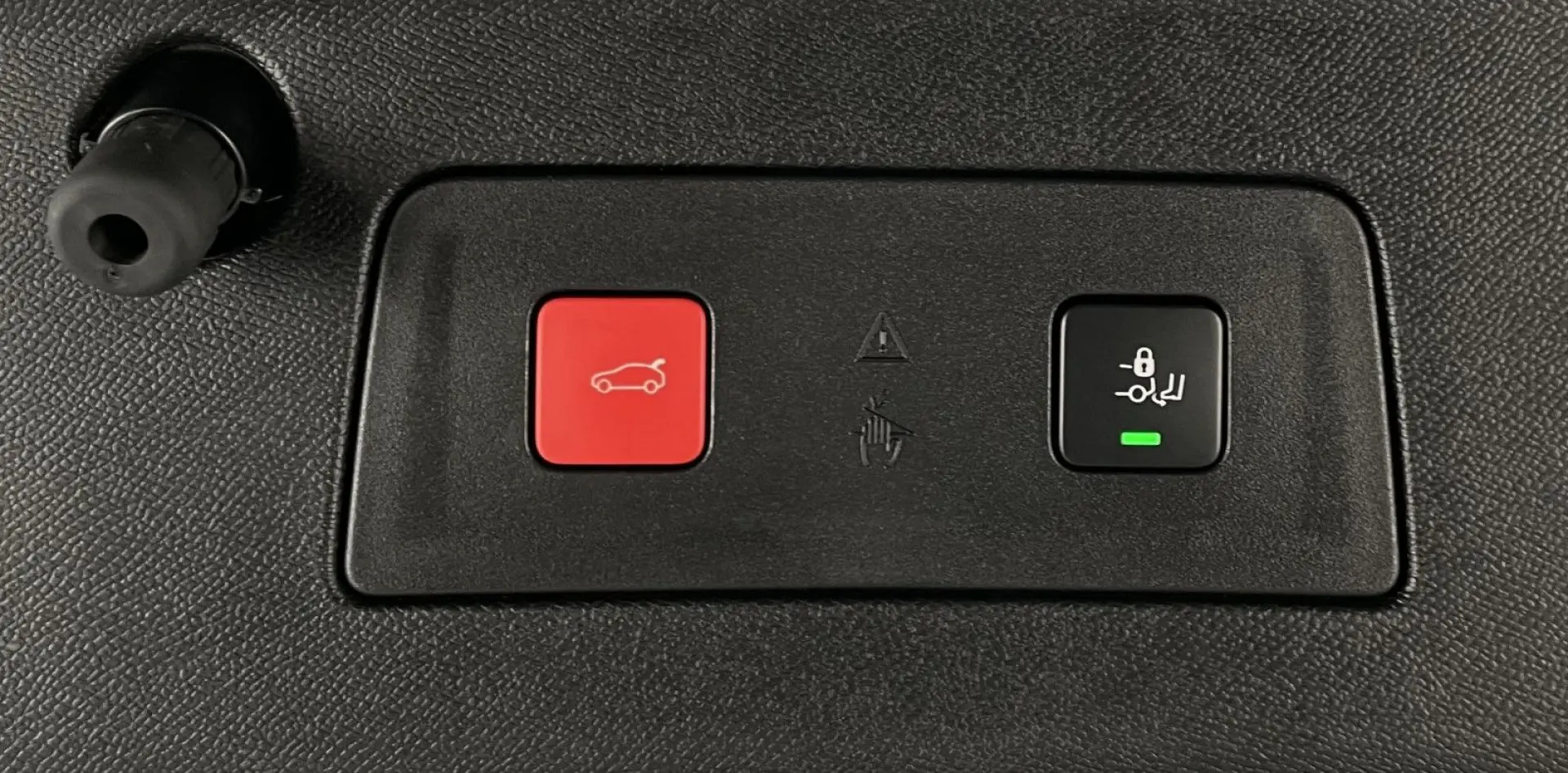 508 SW Hybrid 225 Allure 1 6-133KW NAVI TEMP E6e