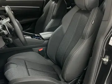 508 SW Hybrid 225 Allure 1 6-133KW NAVI TEMP E6e