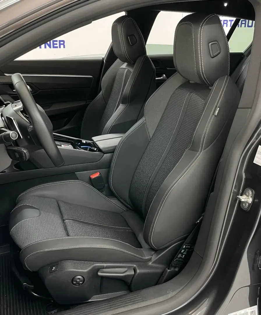 508 SW Hybrid 225 Allure 1 6-133KW NAVI TEMP E6e