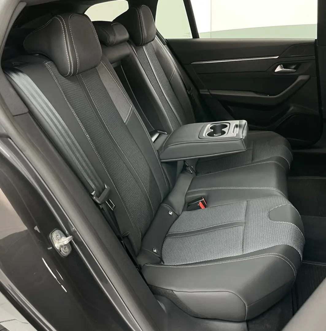 508 SW Hybrid 225 Allure 1 6-133KW NAVI TEMP E6e