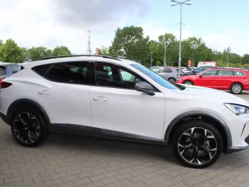 Formentor 1.5 TSI  KAMERA TOTWINKEL ACC NSW