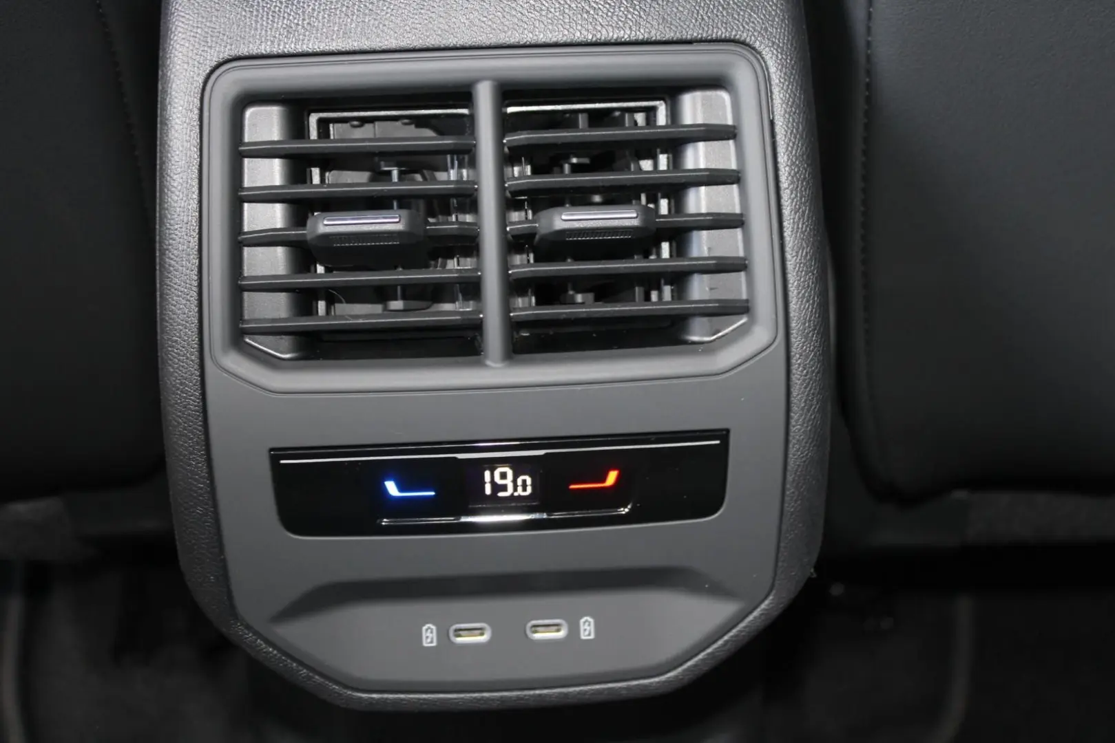 Formentor 1.5 TSI  KAMERA TOTWINKEL ACC NSW