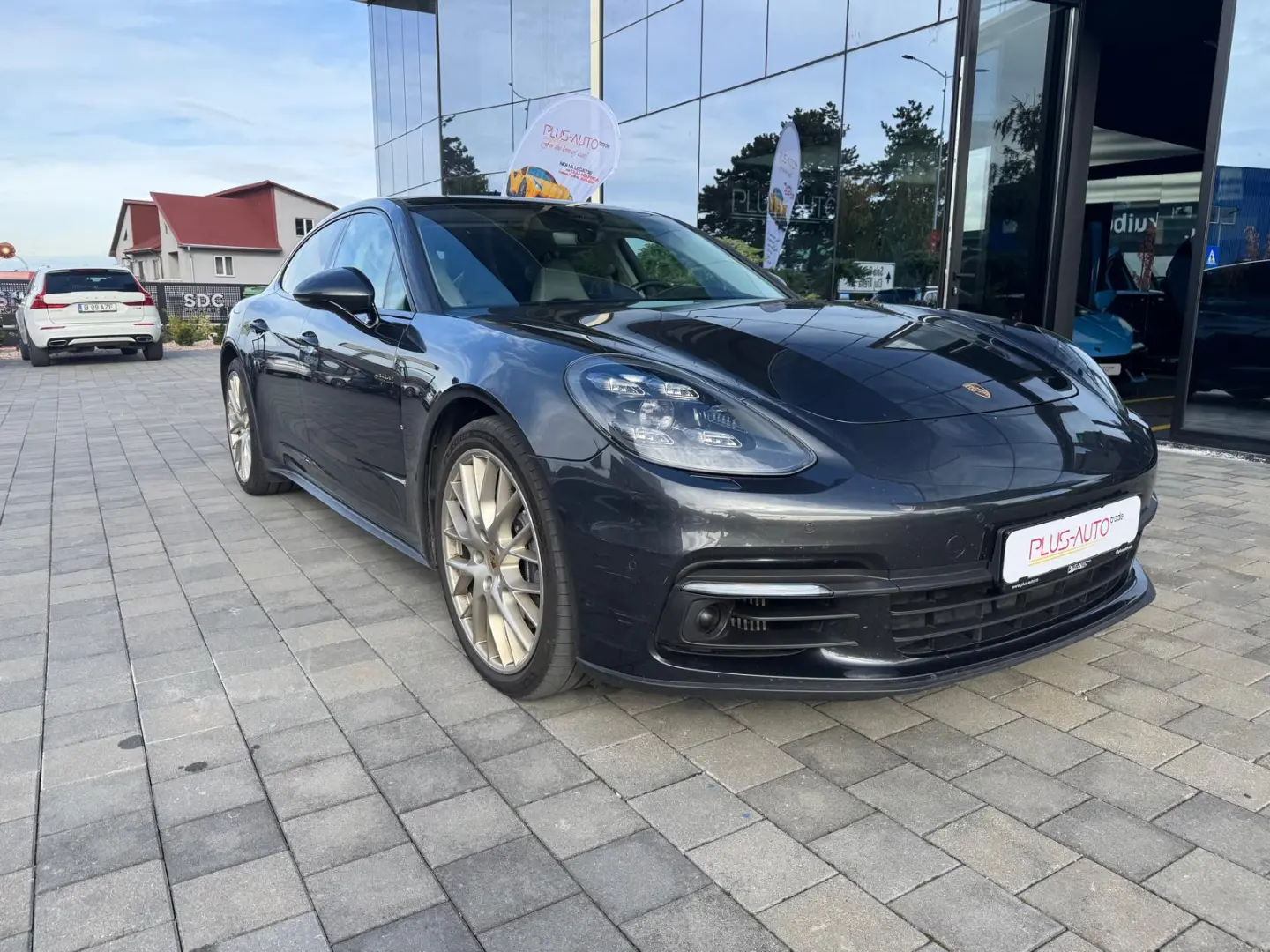 Porsche Panamera E-Hybrid