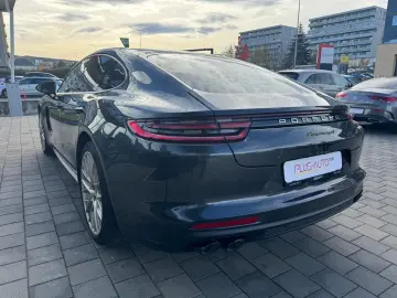 Porsche Panamera E-Hybrid