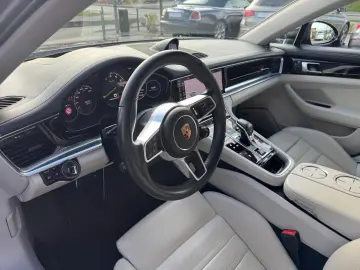 Porsche Panamera E-Hybrid