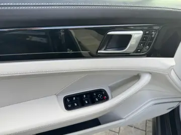 Porsche Panamera E-Hybrid