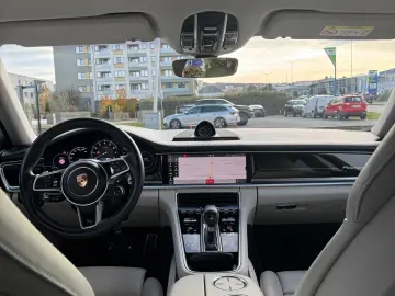Porsche Panamera E-Hybrid
