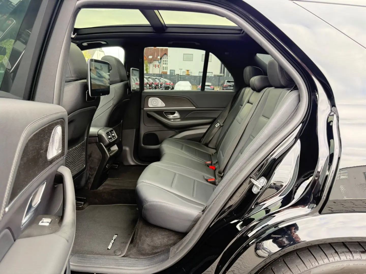 GLE 400d 4M AMG 3xDvD 360 ACC HUD AIRMATIK LED