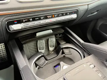 GLE 400d 4M AMG 3xDvD 360 ACC HUD AIRMATIK LED