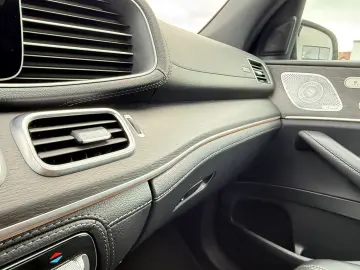 GLE 400d 4M AMG 3xDvD 360 ACC HUD AIRMATIK LED