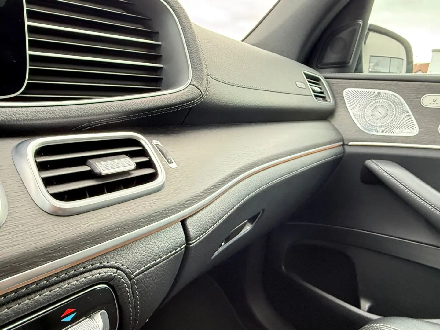 GLE 400d 4M AMG 3xDvD 360 ACC HUD AIRMATIK LED