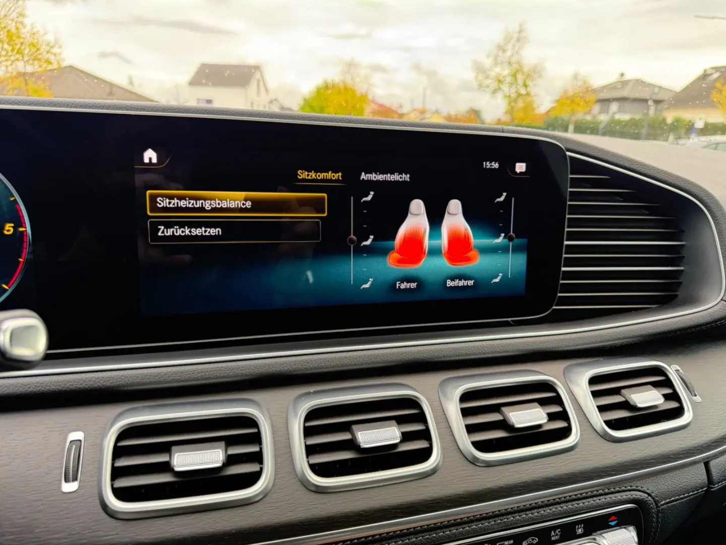 GLE 400d 4M AMG 3xDvD 360 ACC HUD AIRMATIK LED