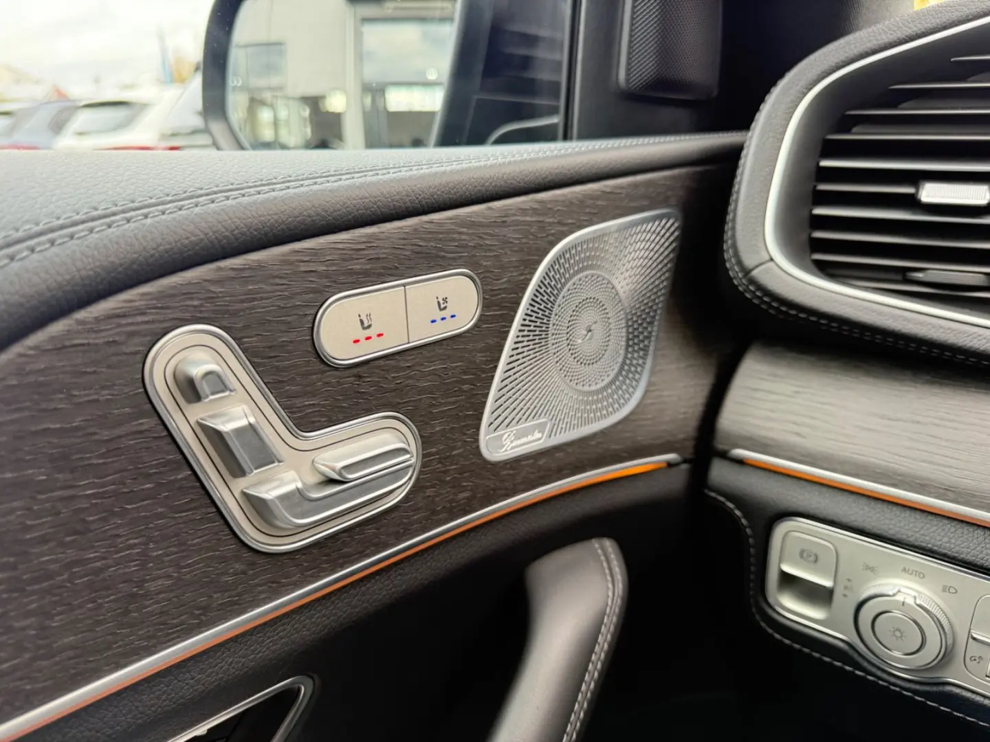 GLE 400d 4M AMG 3xDvD 360 ACC HUD AIRMATIK LED