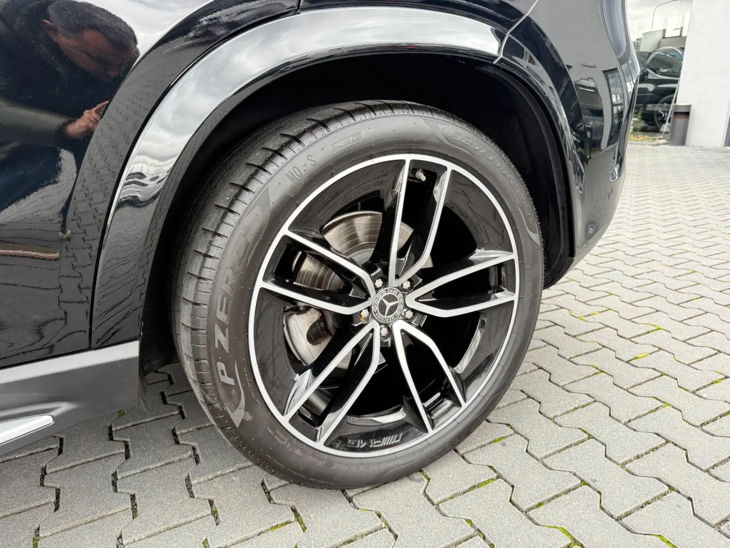 GLE 400d 4M AMG 3xDvD 360 ACC HUD AIRMATIK LED