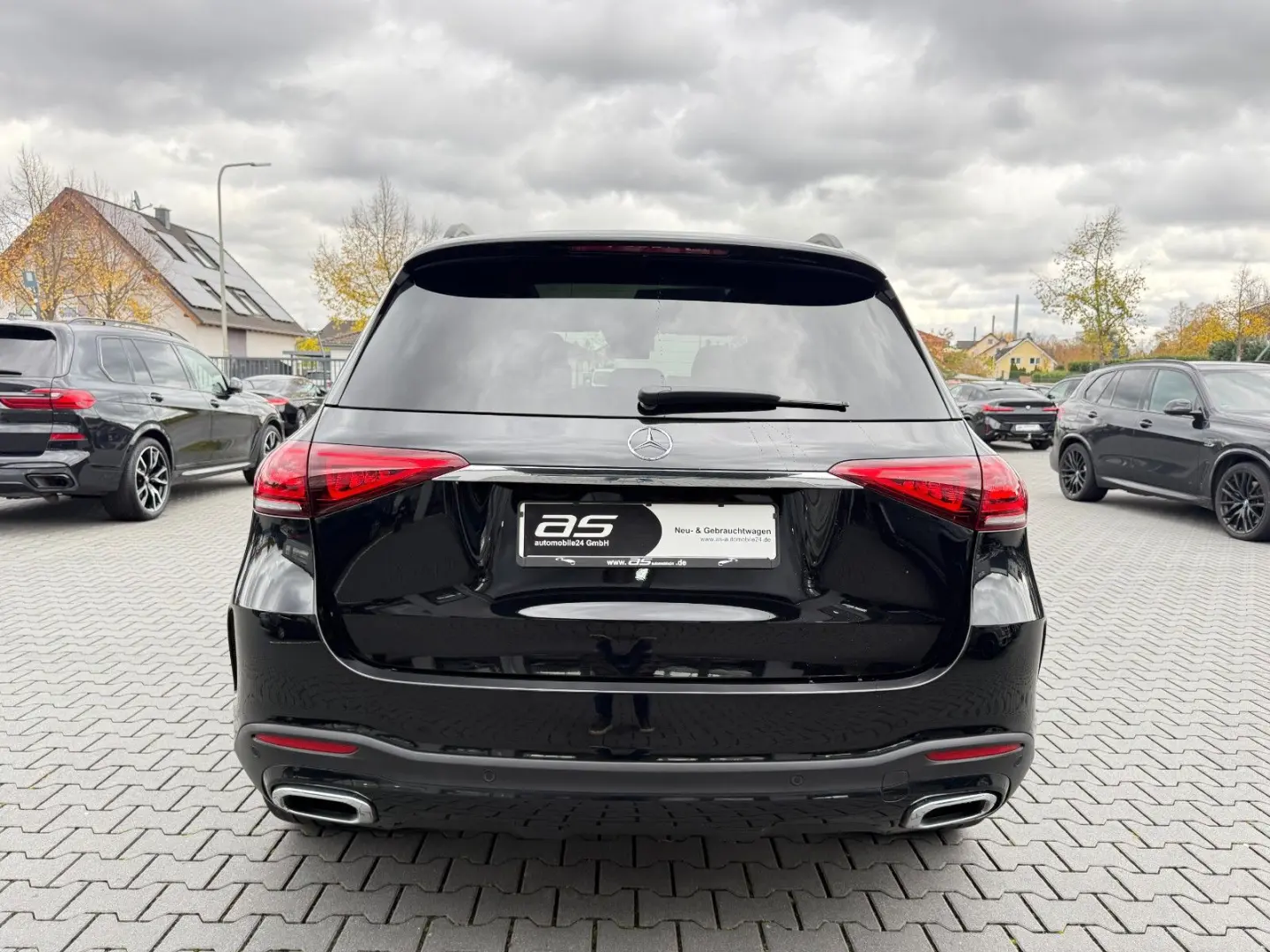 GLE 400d 4M AMG 3xDvD 360 ACC HUD AIRMATIK LED