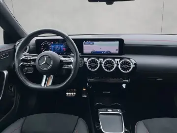 CLA 200 Coupé AMG Adv.Plus Thermotr. Night TW VZ
