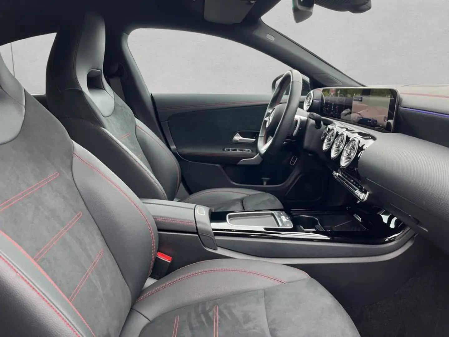 CLA 200 Coupé AMG Adv.Plus Thermotr. Night TW VZ