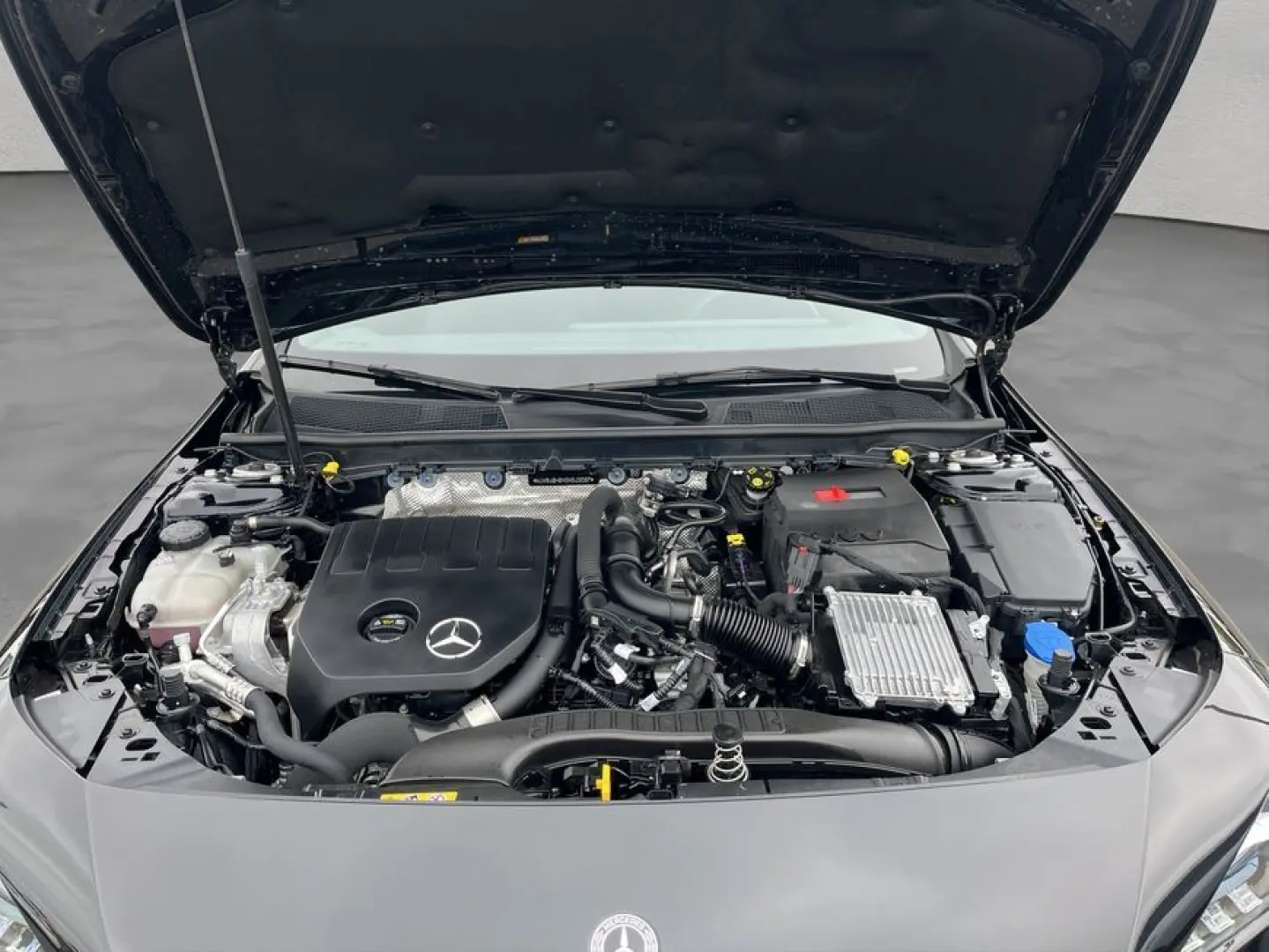 CLA 200 Coupé AMG Adv.Plus Thermotr. Night TW VZ