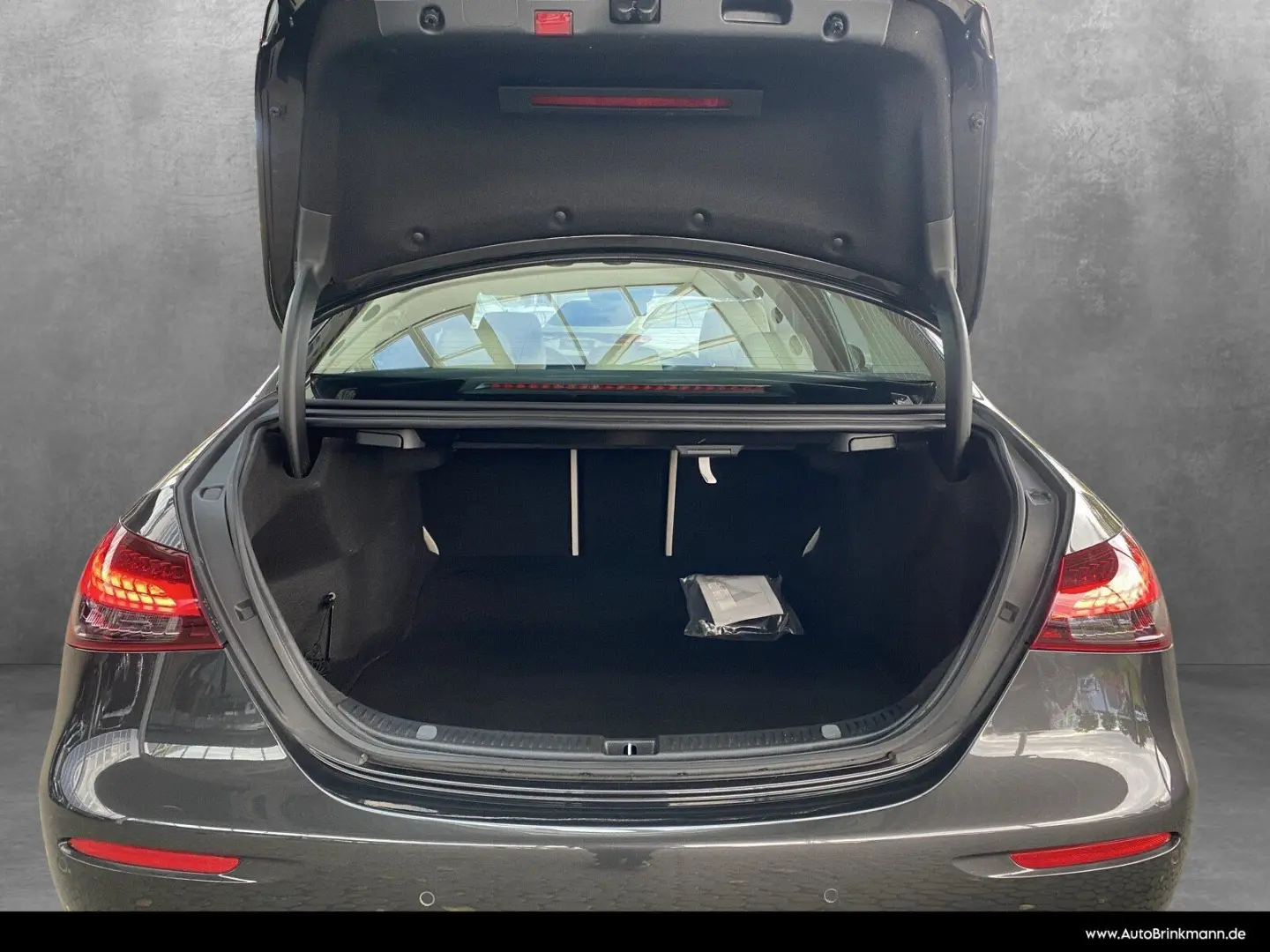 E 400 d 4M Limousine AIRMATIC 360 KAM MBUX LED