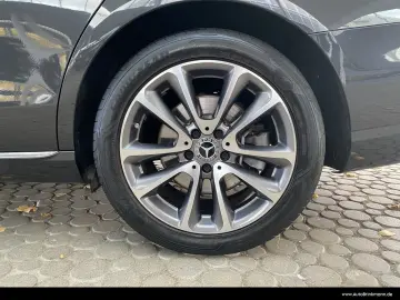 E 400 d 4M Limousine AIRMATIC 360 KAM MBUX LED