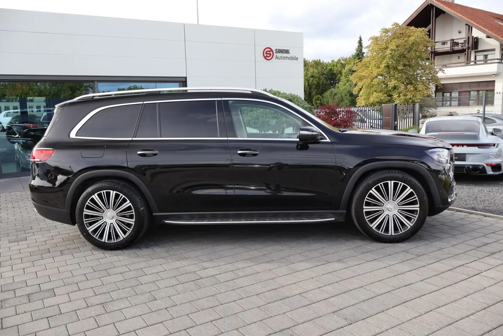 GLS 450 4M  Pano-RearTV-eActiveBody-Stdhzg-AHK