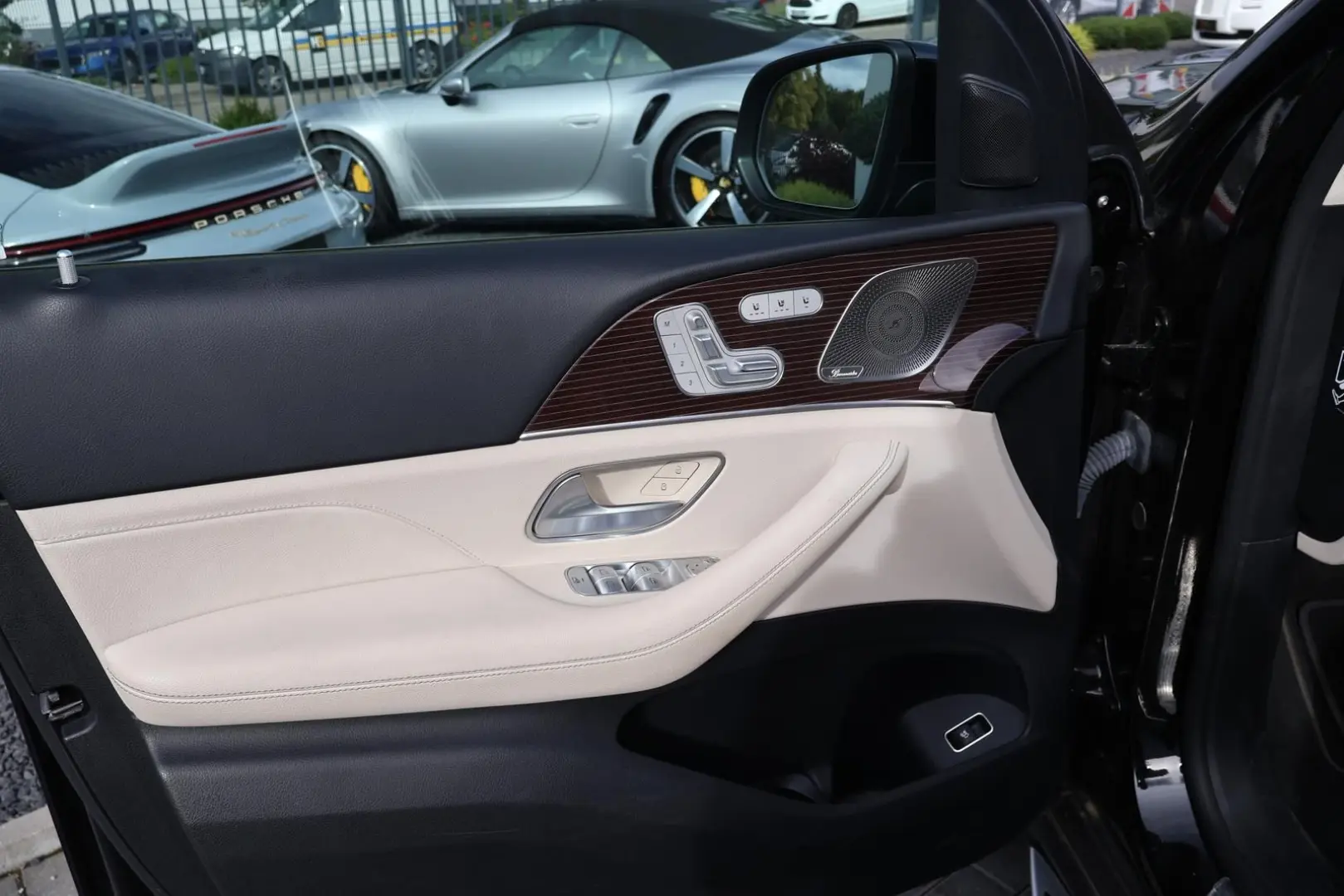 GLS 450 4M  Pano-RearTV-eActiveBody-Stdhzg-AHK