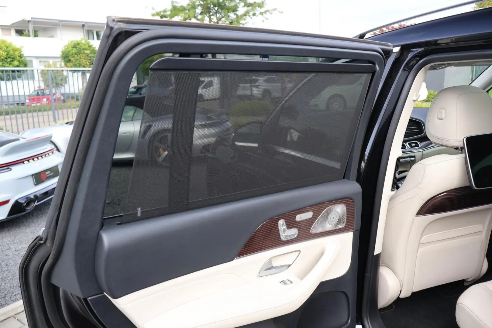 GLS 450 4M  Pano-RearTV-eActiveBody-Stdhzg-AHK