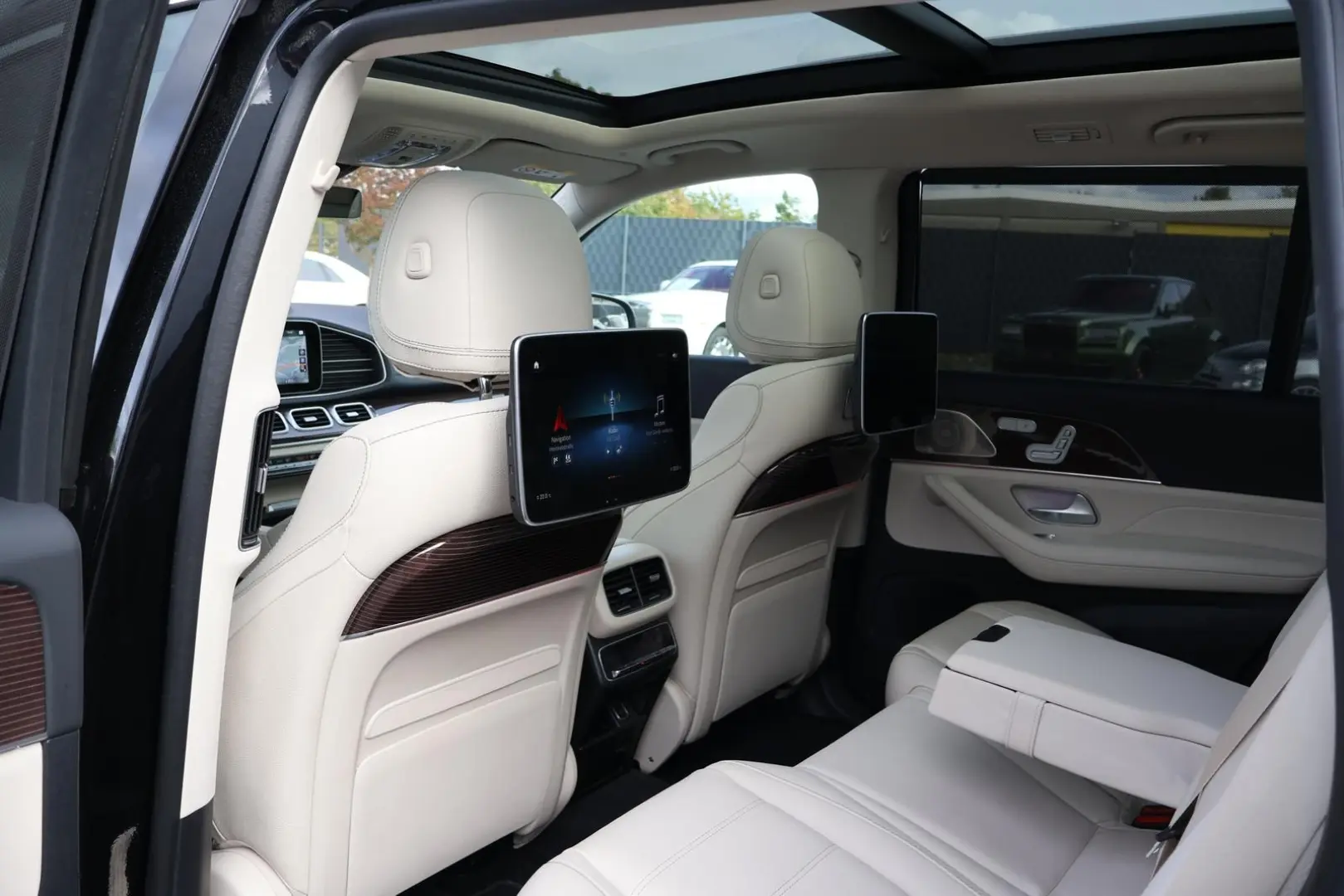 GLS 450 4M  Pano-RearTV-eActiveBody-Stdhzg-AHK