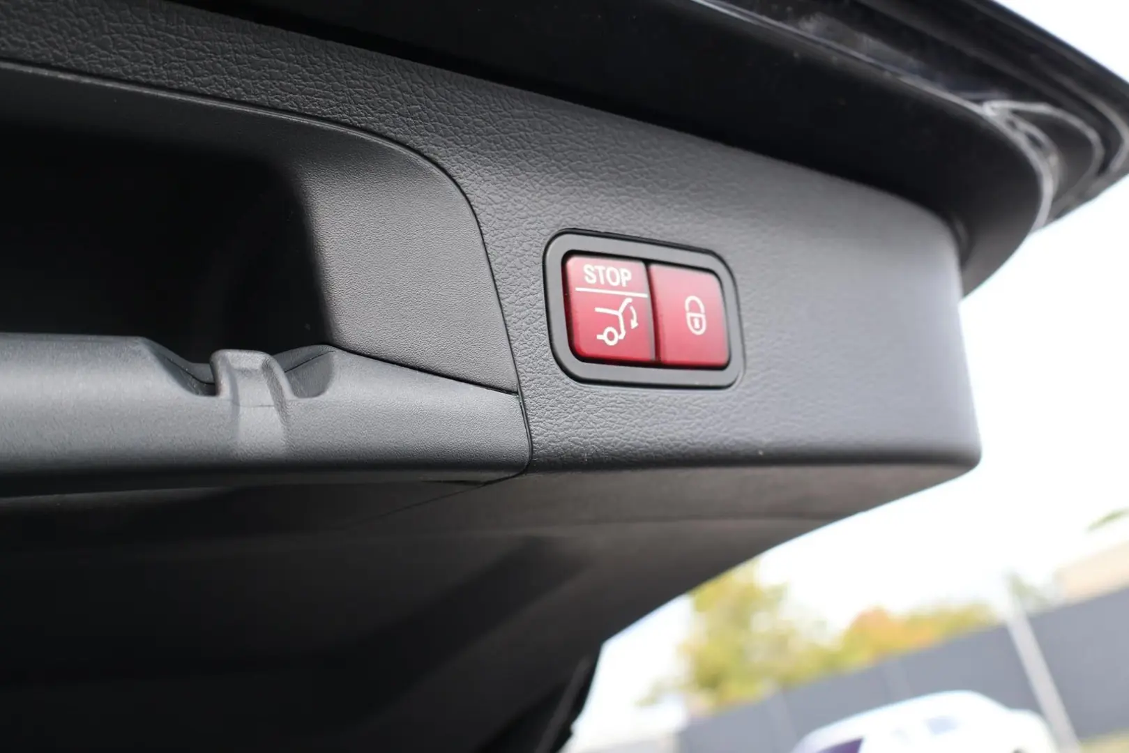 GLS 450 4M  Pano-RearTV-eActiveBody-Stdhzg-AHK