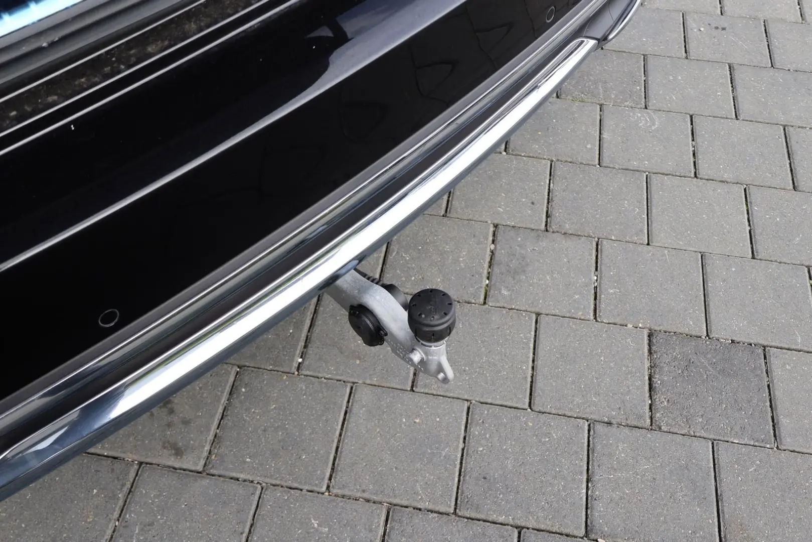 GLS 450 4M  Pano-RearTV-eActiveBody-Stdhzg-AHK