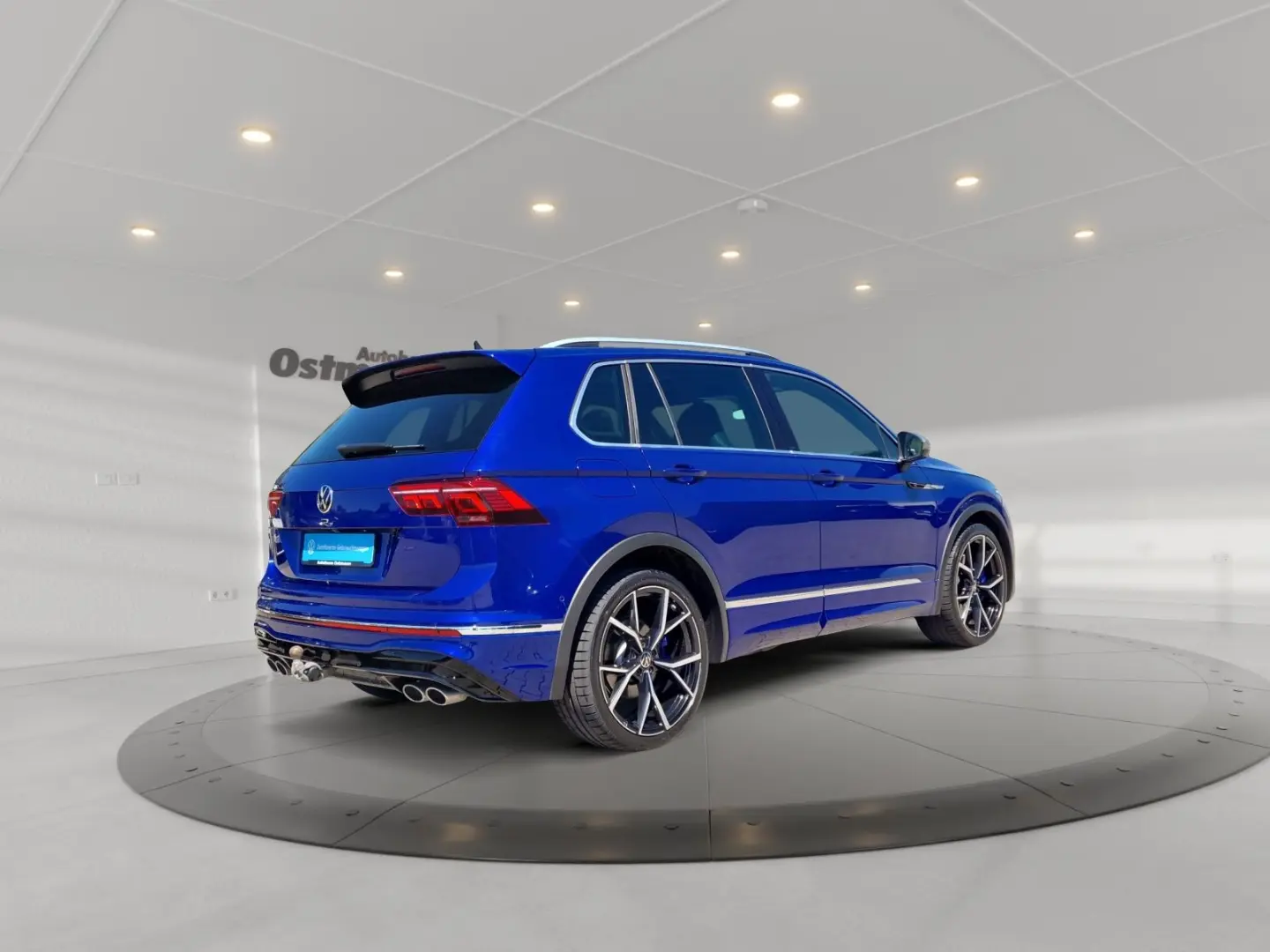 Tiguan 2.0 TSI BMT R 4Motion DCC HUD Pano 4xSHZ