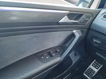 Tiguan 2.0 TSI BMT R 4Motion DCC HUD Pano 4xSHZ
