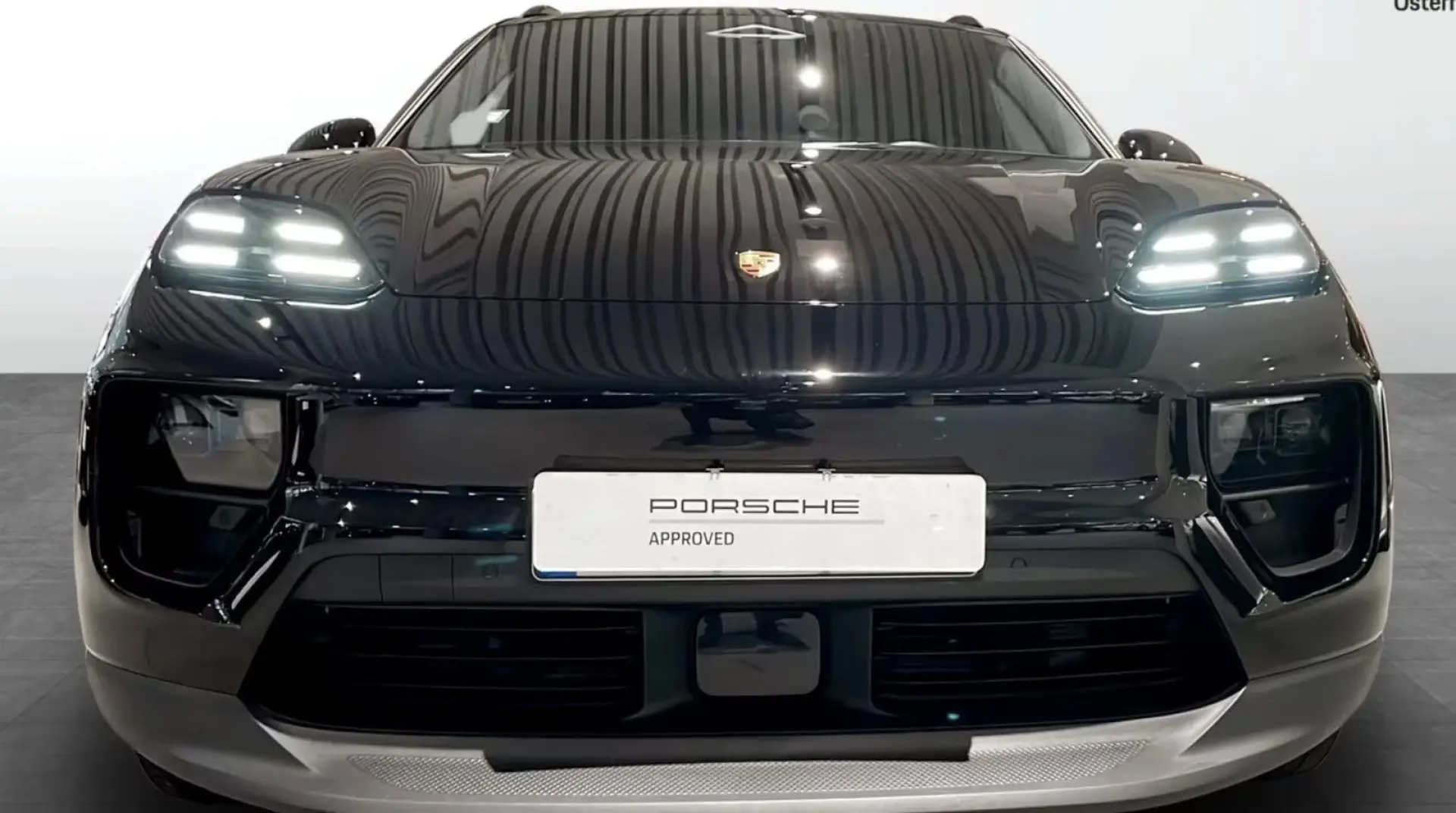 Porsche Macan Electric 4