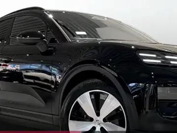 Porsche Macan Electric 4