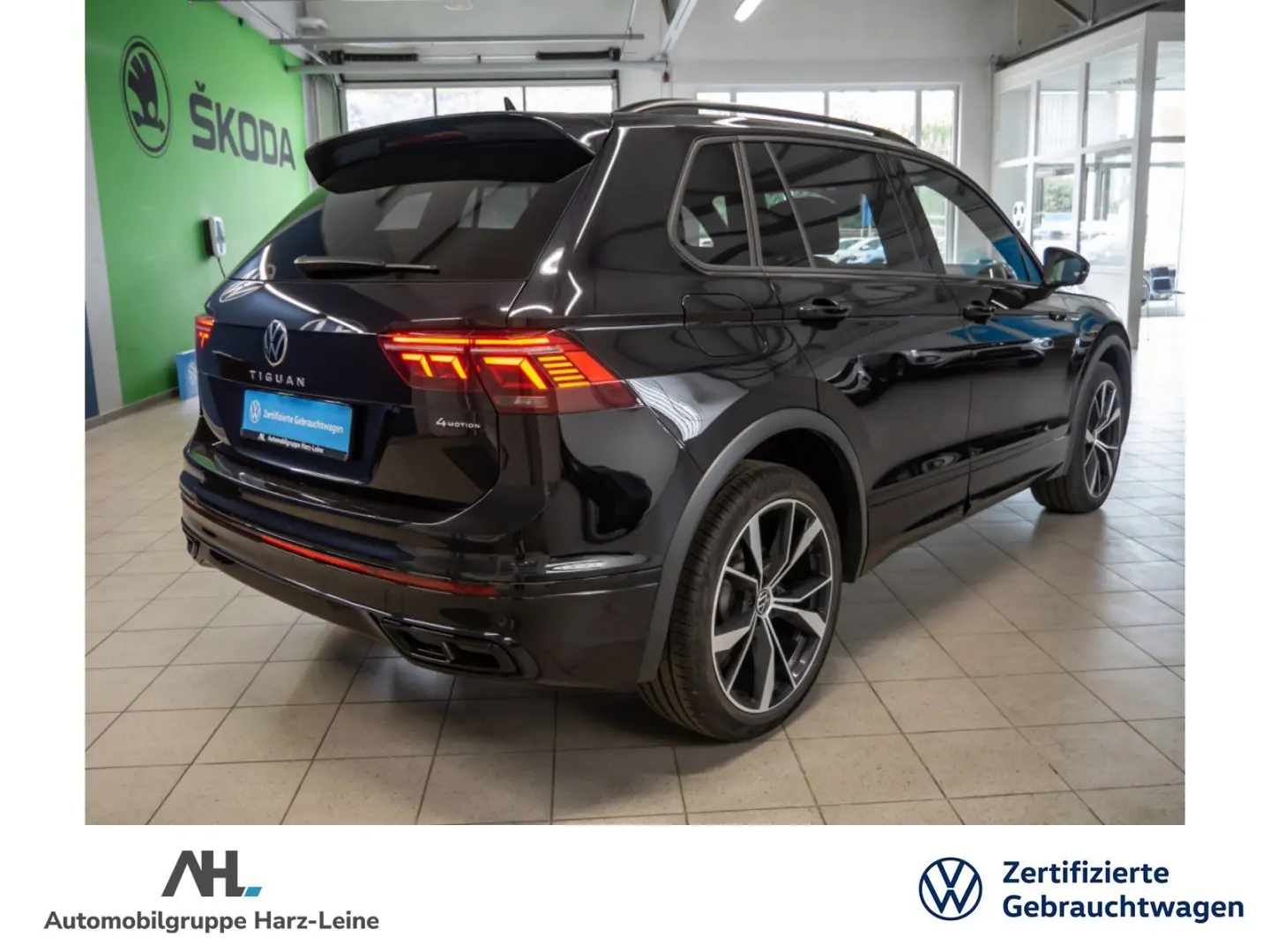 Tiguan R-LINE 4 MOTION  DSG ACC LEDER DCC NAVI M