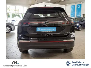 Tiguan ELEGANCE eTSI DSG AHK ALU 19'' DCC PRO LE
