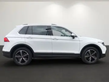 Tiguan MOVE 2.0 TSI DSG 4M AHK STDHZG PANO KAM