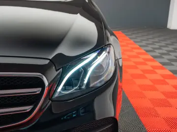 Mercedes Benz E 220d AMG 4Matic